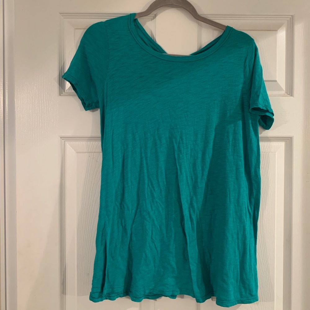 anthropologie t shirt with cut out back details